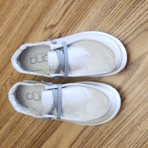 Hey Dude Wendy Sparkly Women's slip-on shoes size 7.